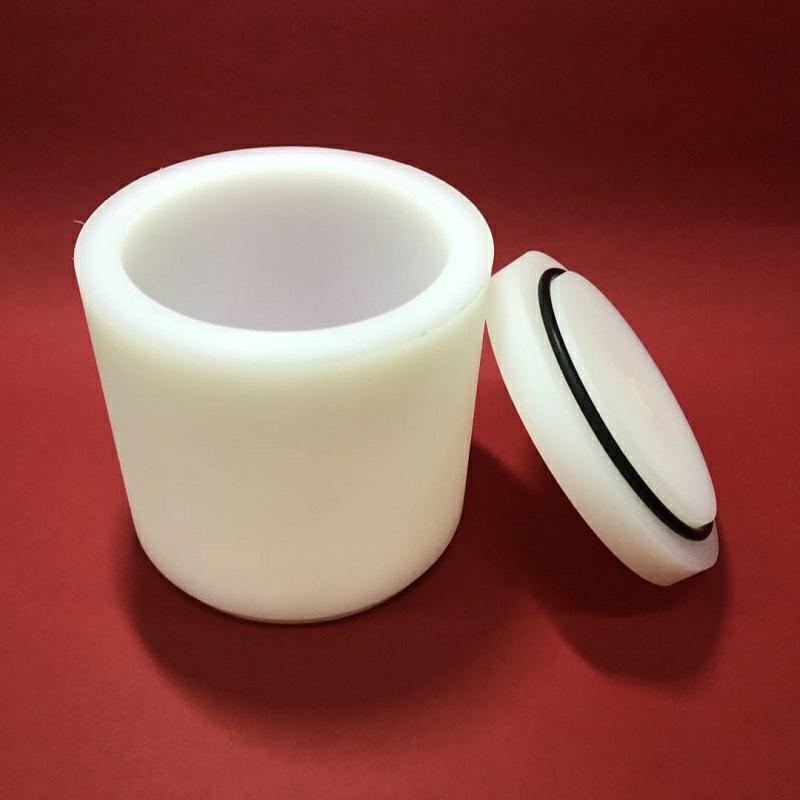 Ball–Milling Jar of Nylon .jpg
